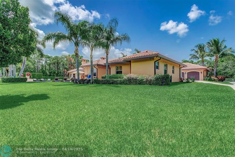 7170 155th Place, Palm Beach Gardens, FL 33418 Photo