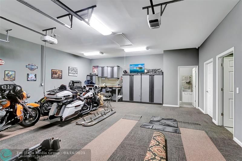 7170 155th Place, Palm Beach Gardens, FL 33418 Photo