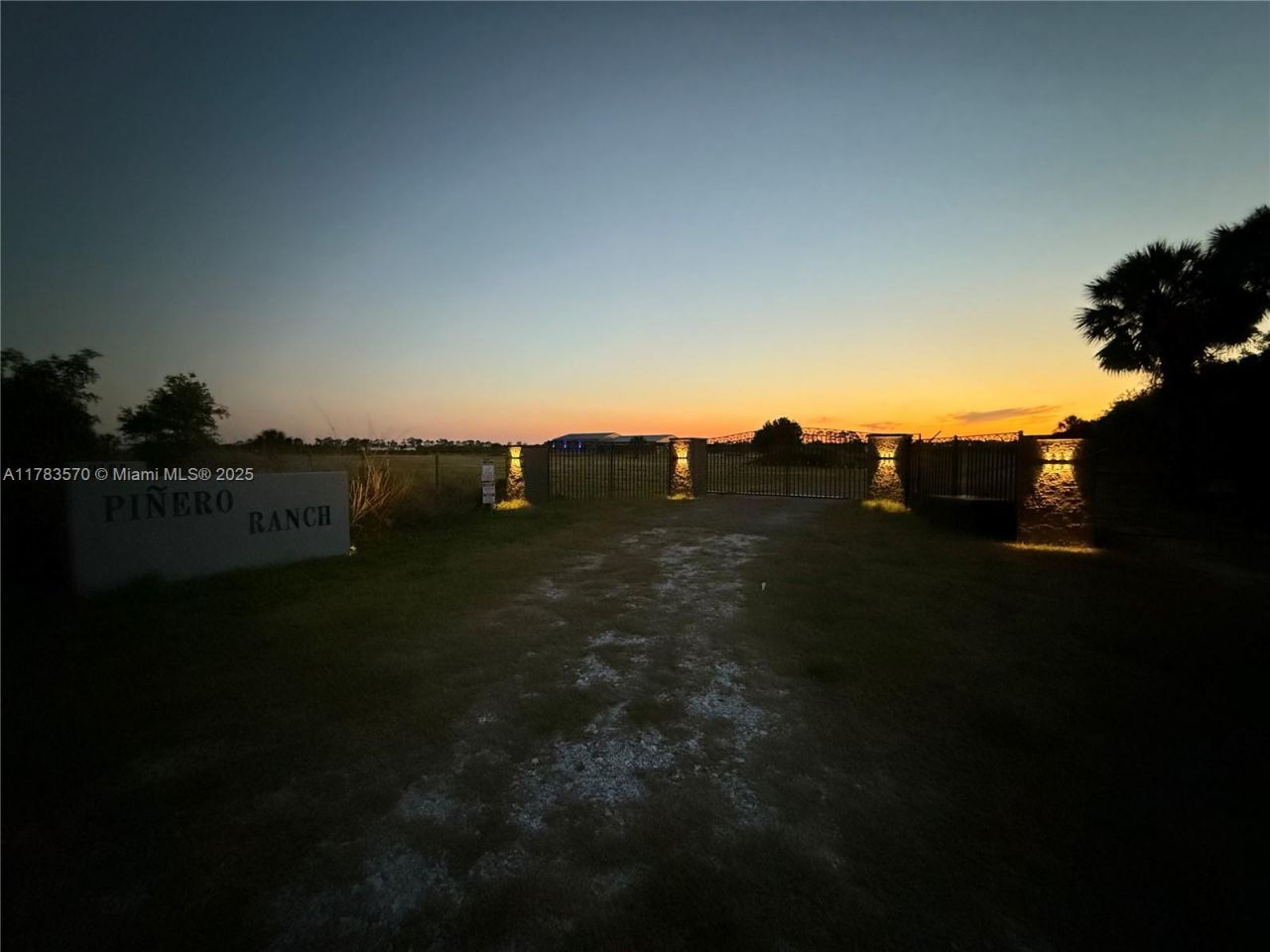 2105 86th Ave Sw, Vero Beach, FL 32968 Photo