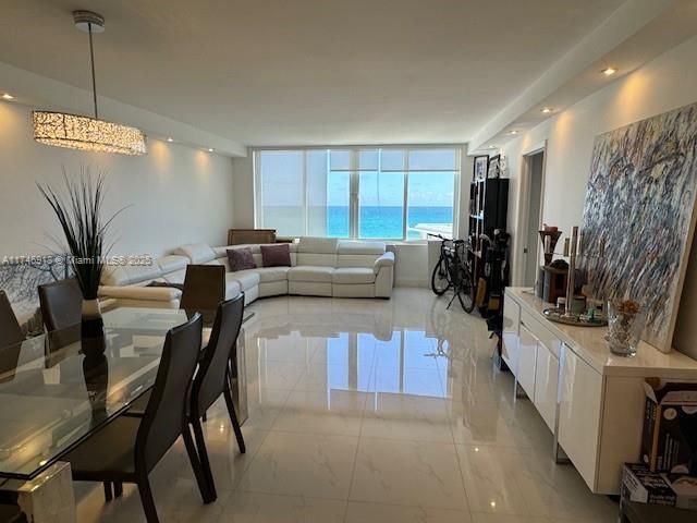 5401 Collins Ave, Unit 628, Miami Beach, FL 33140 Photo