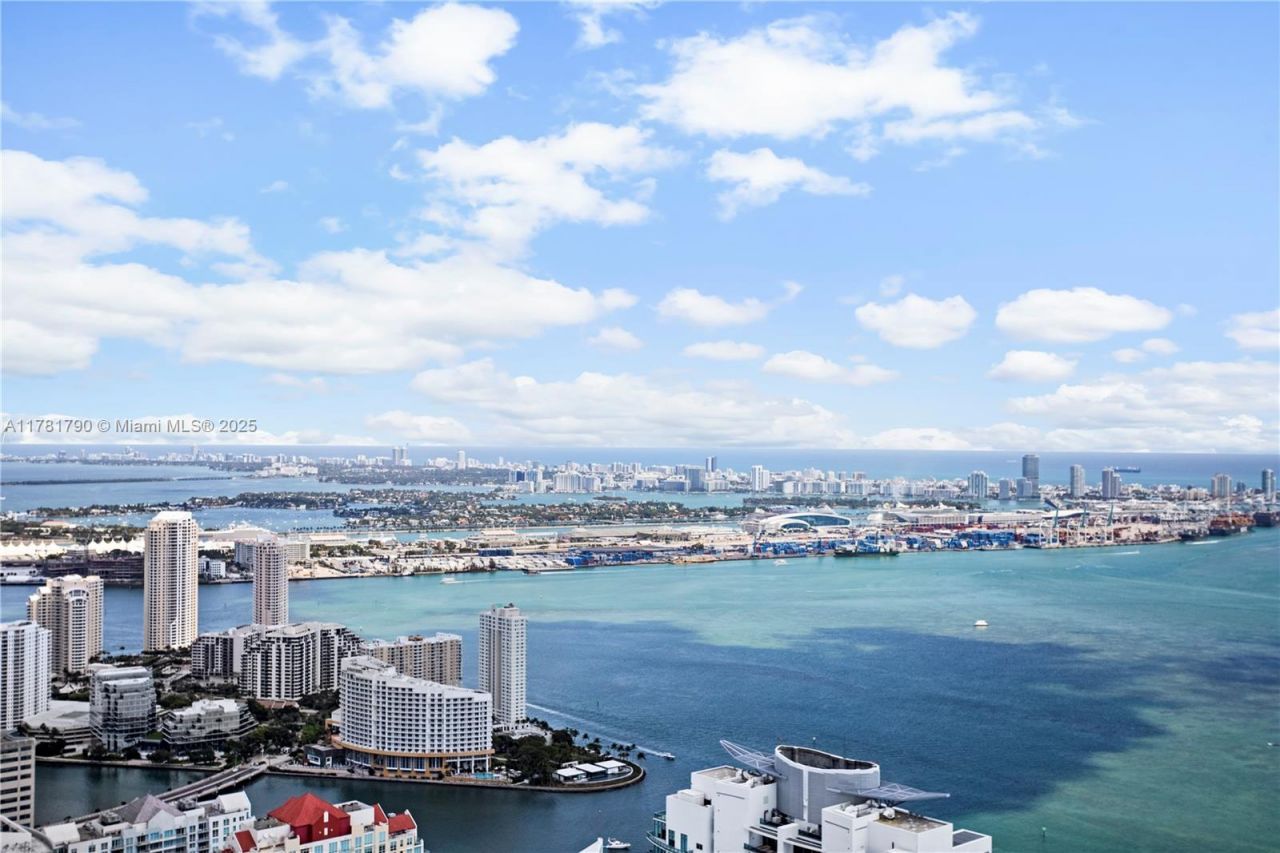 1425 Brickell Ave, Unit PH4BCD, Miami, FL 33131 Photo