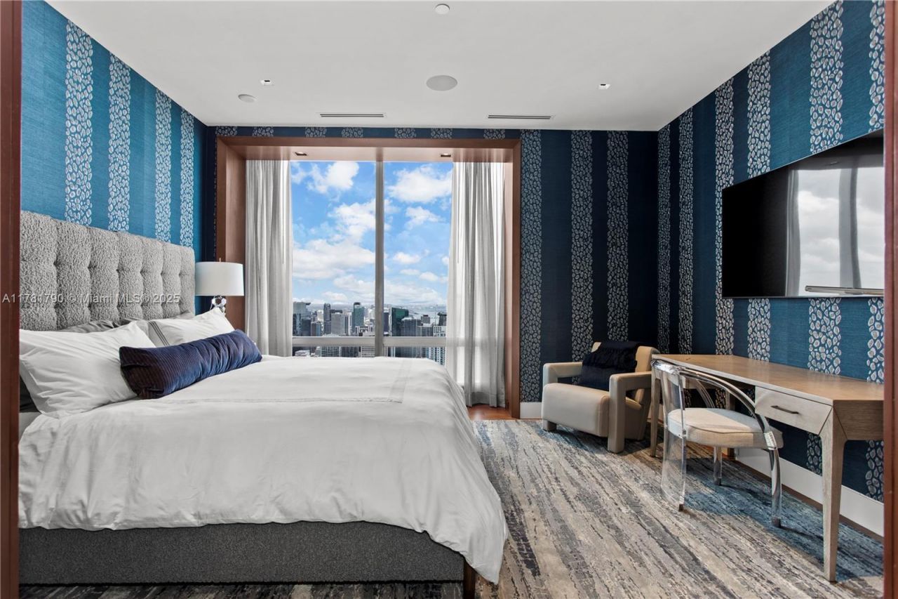 1425 Brickell Ave, Unit PH4BCD, Miami, FL 33131 Photo