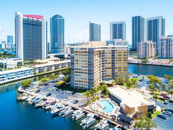 100 Golden Isles Dr, Unit PH 1, Hallandale Beach, FL 33009