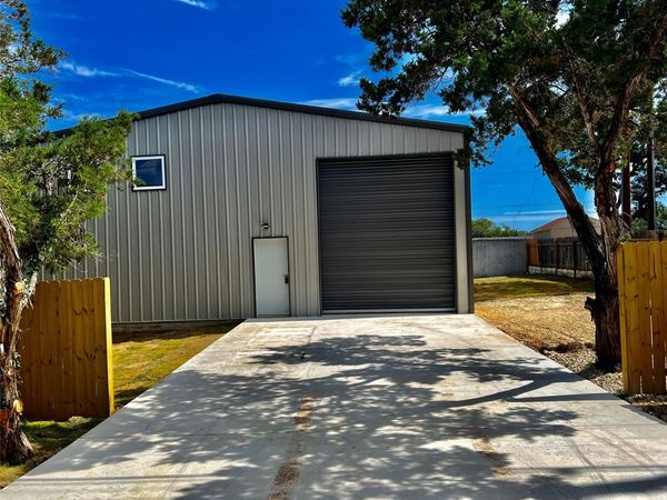 25102 WHITNEY DR, Spicewood, TX 78669