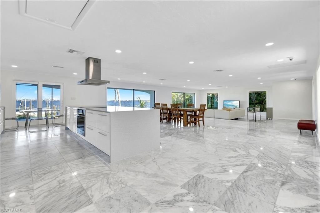 5249 Nautilus Dr, Cape Coral, FL 33904 Photo