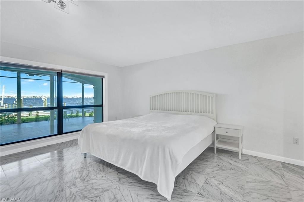 5249 Nautilus Dr, Cape Coral, FL 33904 Photo