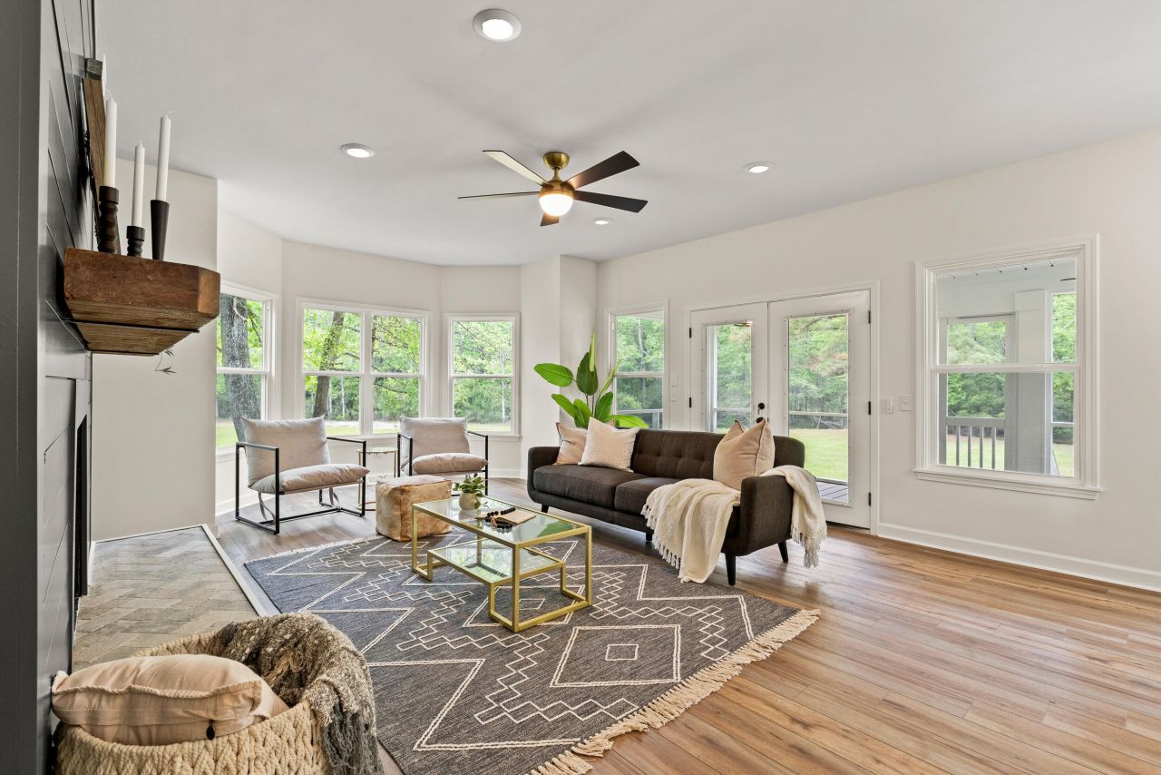 5950 Kelseys Mill Road Photo 10