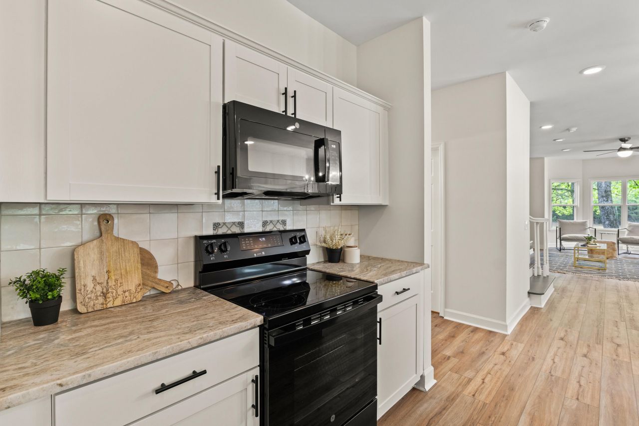 5950 Kelseys Mill Road Photo 17