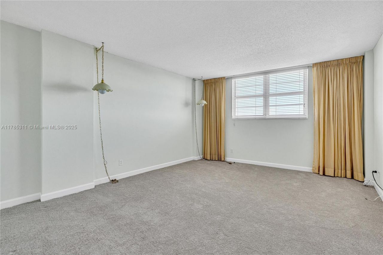 90 Edgewater Dr, Unit 624, Coral Gables, FL 33133 Photo