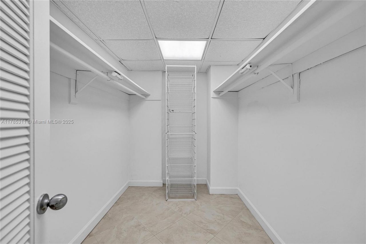 90 Edgewater Dr, Unit 624, Coral Gables, FL 33133 Photo