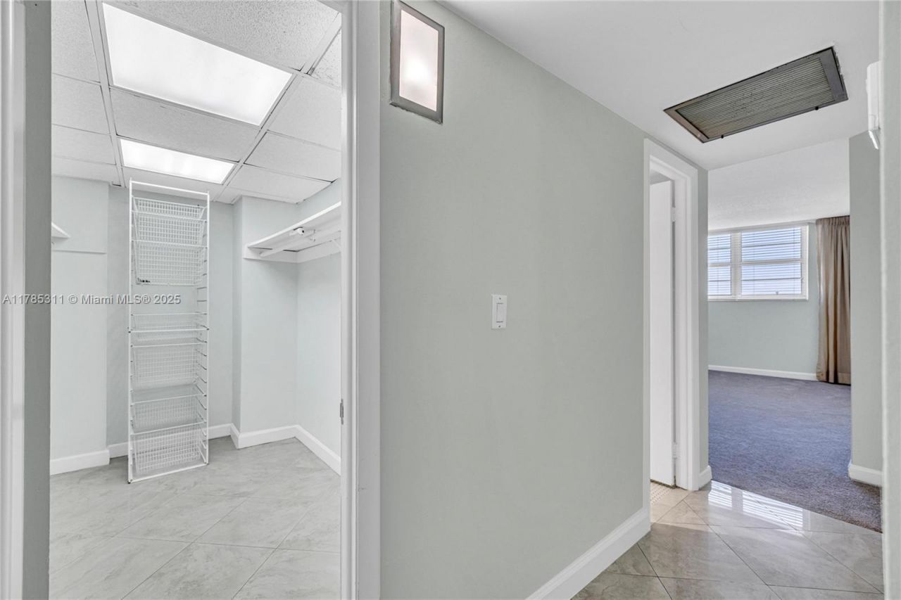 90 Edgewater Dr, Unit 624, Coral Gables, FL 33133 Photo