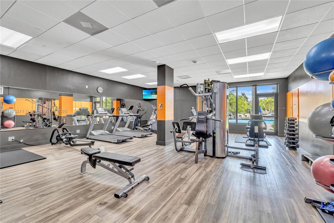 90 Edgewater Dr, Unit 624, Coral Gables, FL 33133 Photo