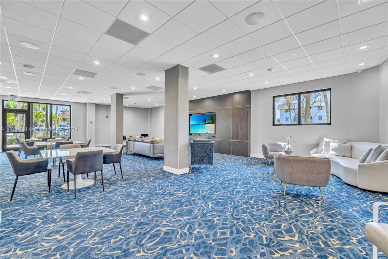 90 Edgewater Dr, Unit 624, Coral Gables, FL 33133 Photo