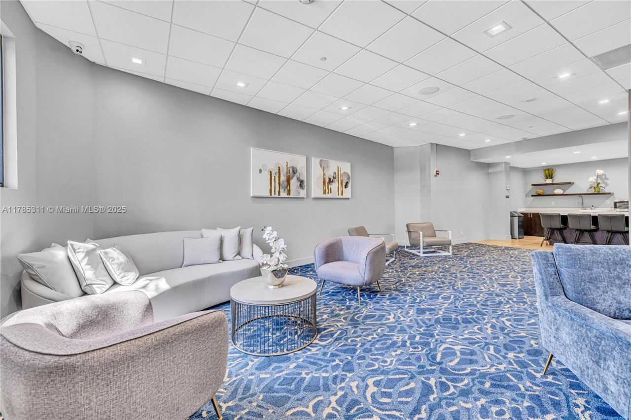 90 Edgewater Dr, Unit 624, Coral Gables, FL 33133 Photo