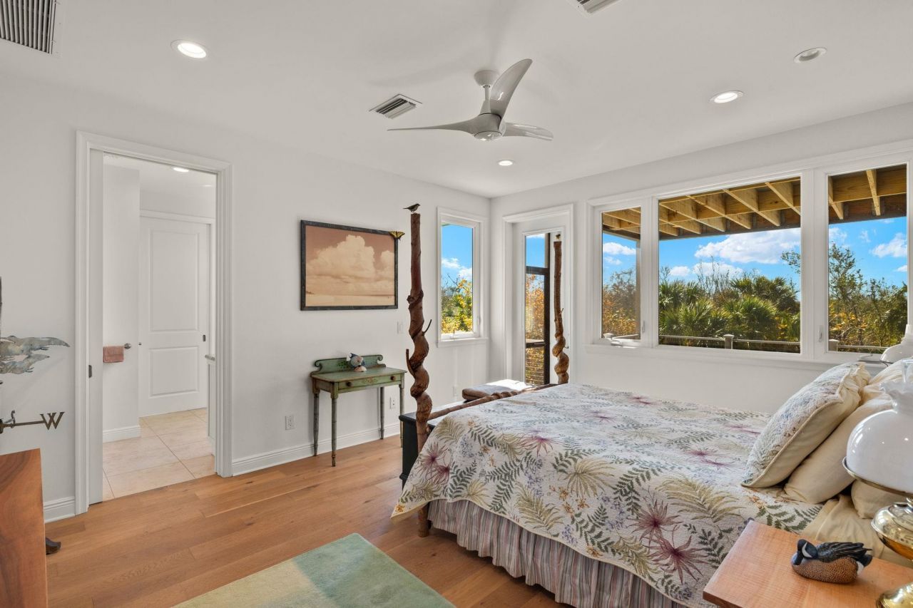 2190 Camino Del Mar Dr, Sanibel, FL 33957 Photo