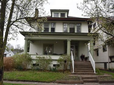 *22 Laurel Ave, Wheeling, WV 26003