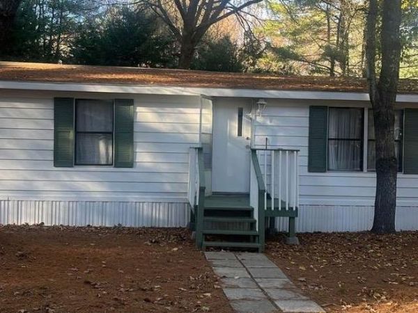 30 Soho Circle, Loch Sheldrake, NY 12759