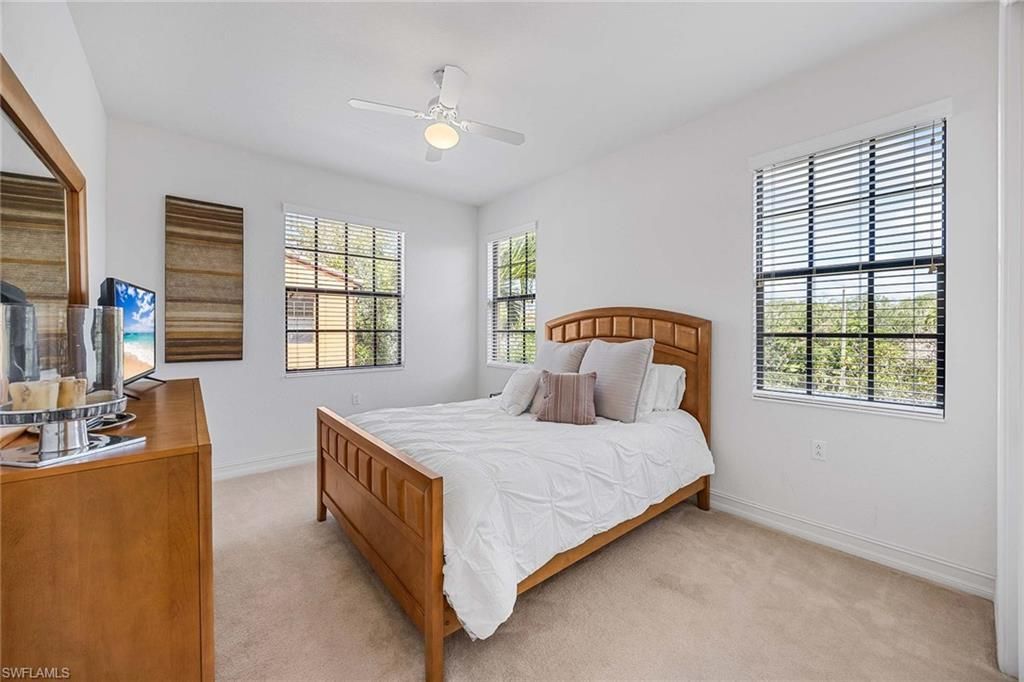 9134 Chula Vista St, Unit 125, Naples, FL 34113 Photo