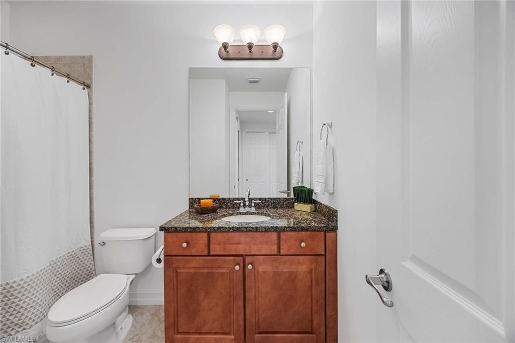 9134 Chula Vista St, Unit 125, Naples, FL 34113 Photo