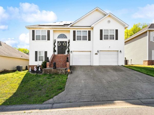 1007 Clinton Court, Alexander, AR 72002