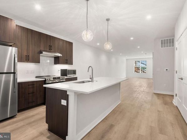 26 S YORK ROAD, Unit 205, HATBORO, PA 19040