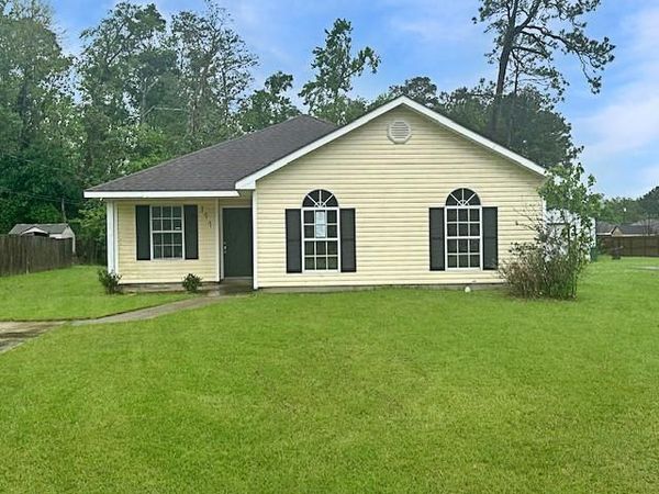 177 W CHERRYWOOD Lane, Pearl River, LA 70452