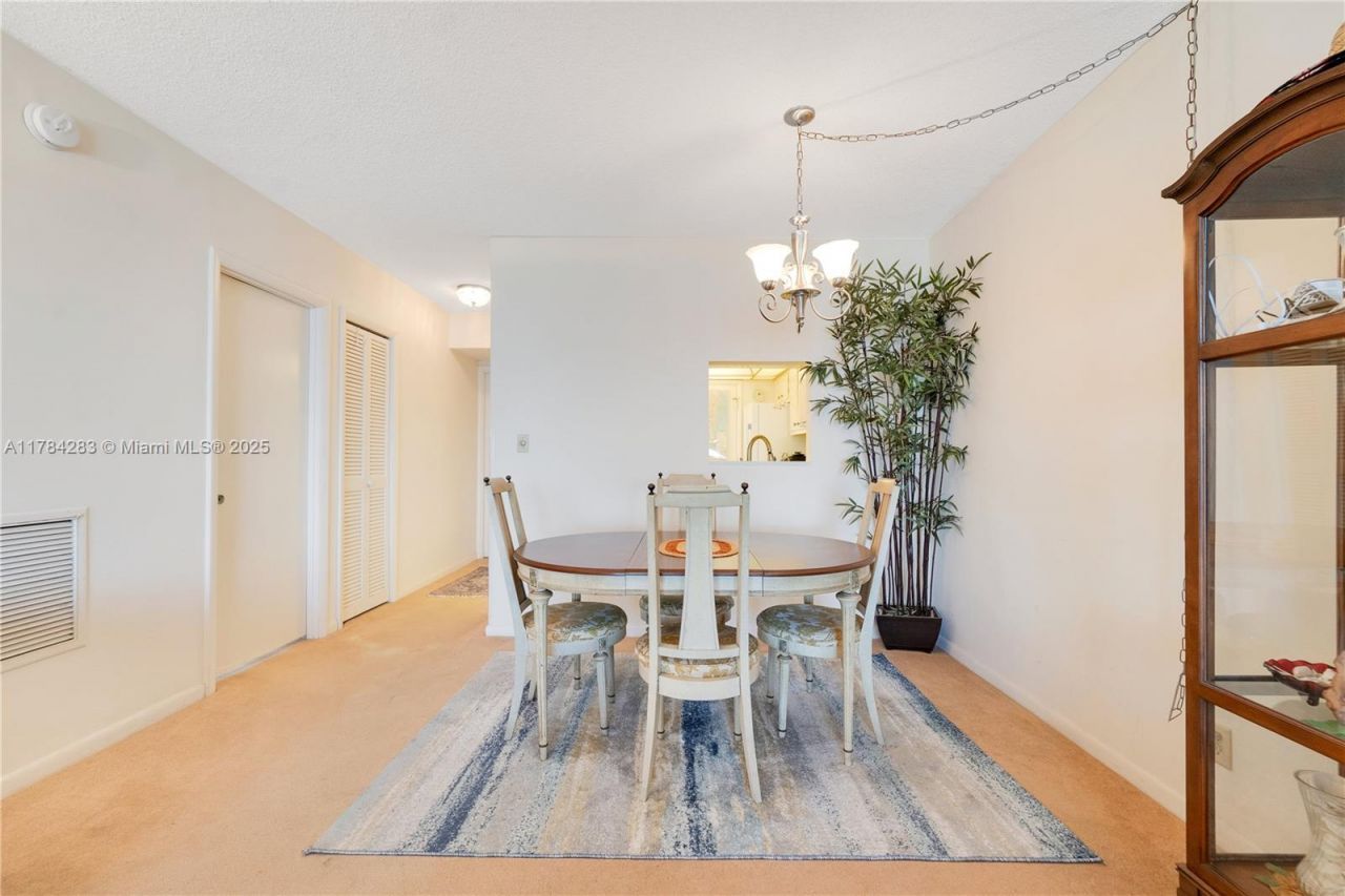 6000 N Ocean Blvd, Unit 16D, Lauderdale by the Sea, FL 33308 Photo