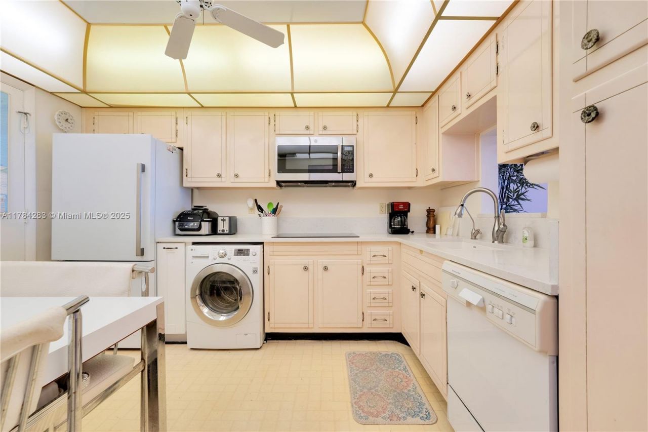 6000 N Ocean Blvd, Unit 16D, Lauderdale by the Sea, FL 33308 Photo