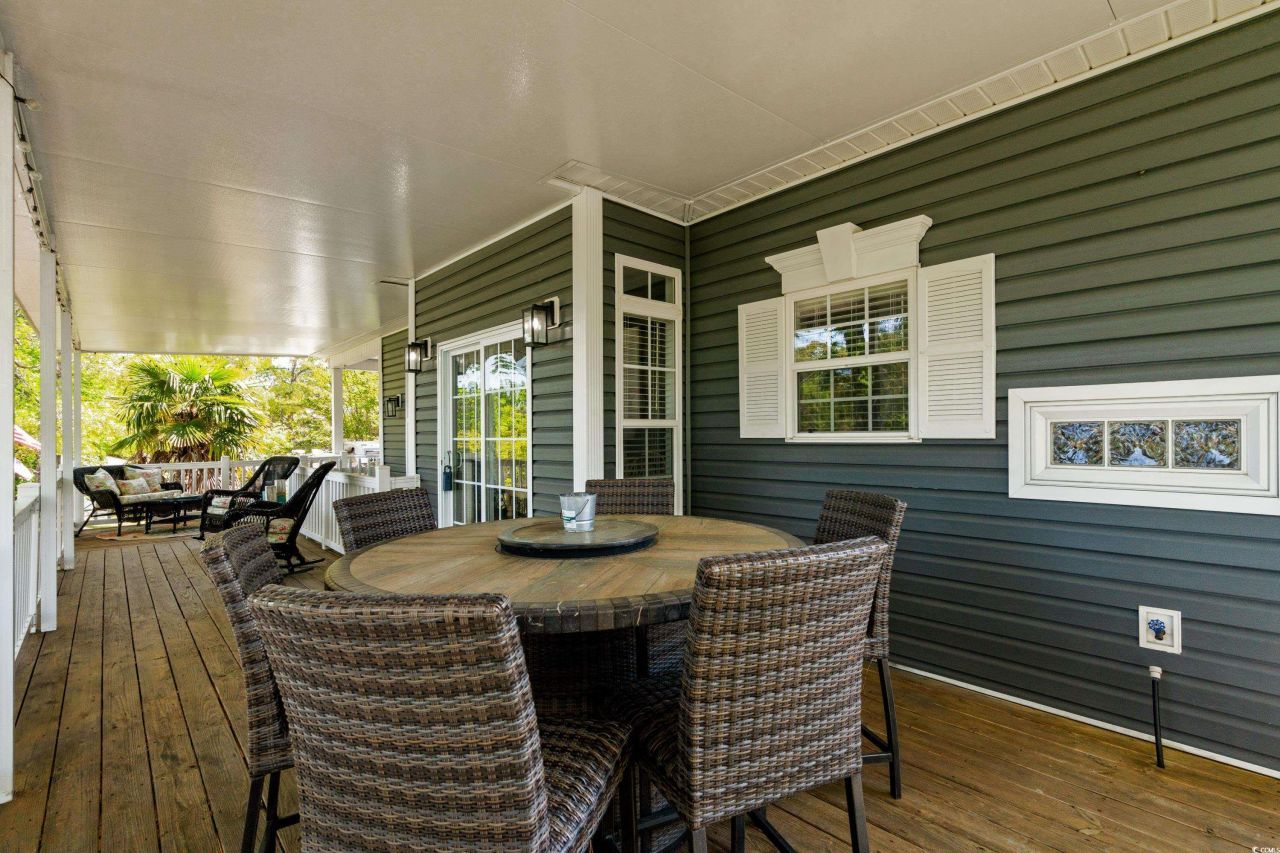 6001-8050 S Kings Hwy. Photo 10