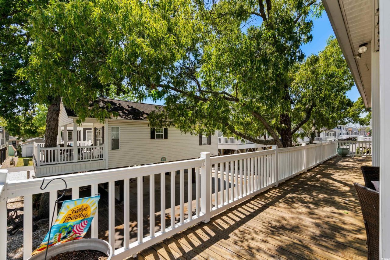 6001-8050 S Kings Hwy. Photo 13