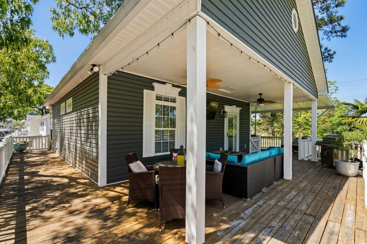 6001-8050 S Kings Hwy. Photo 14