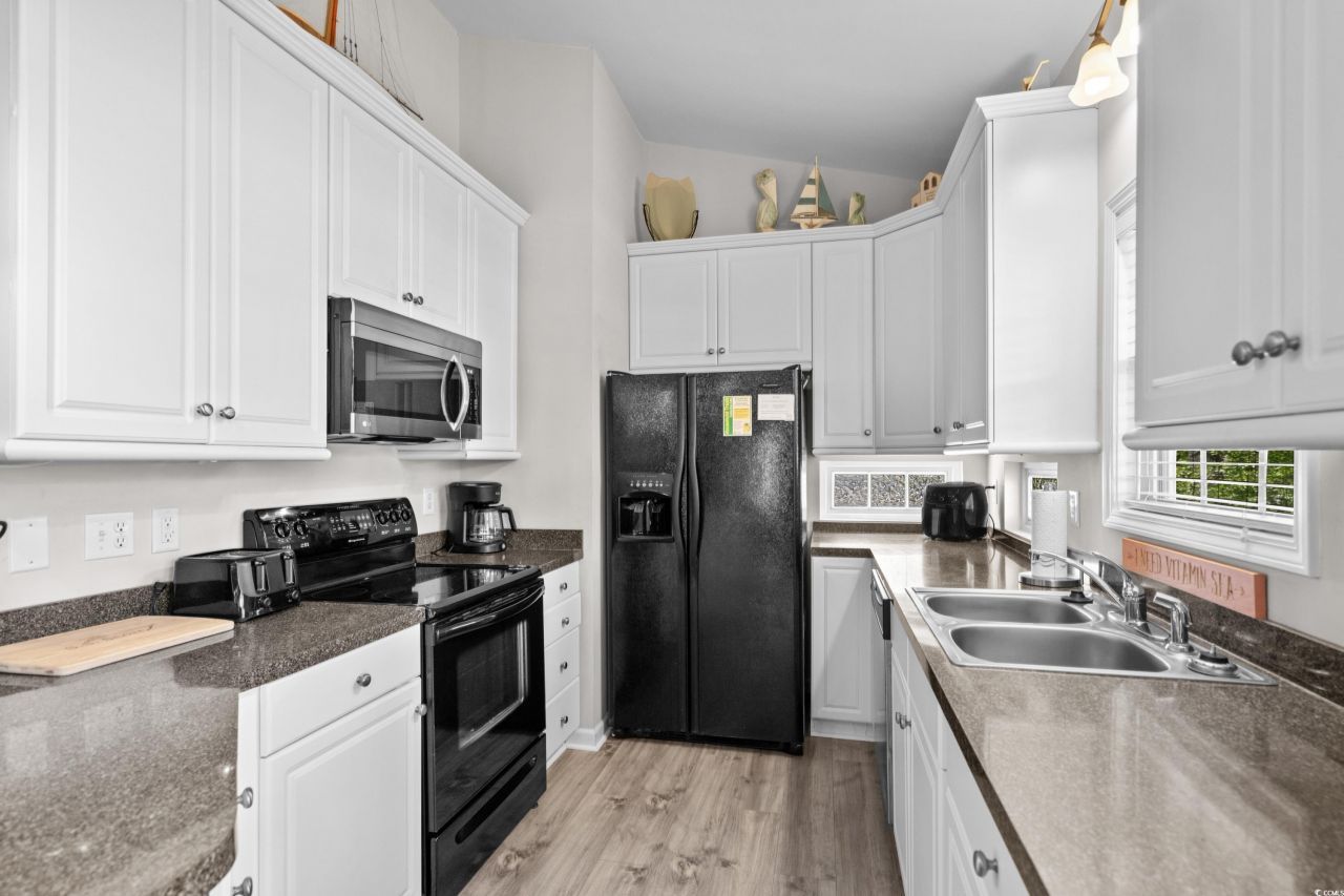 6001-8050 S Kings Hwy. Photo 23