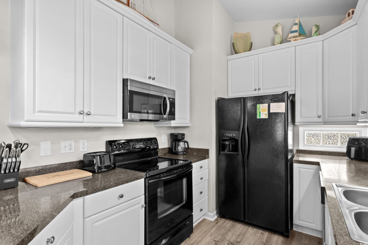 6001-8050 S Kings Hwy. Photo 25