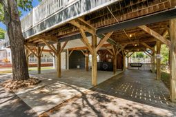 6001-8050 S Kings Hwy. photo 4