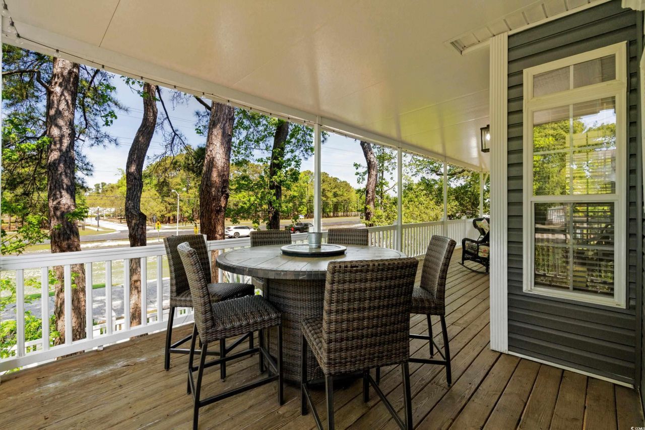 6001-8050 S Kings Hwy. Photo 9