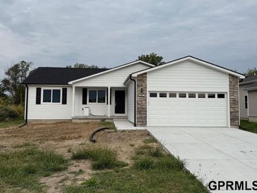 909 N 26Th Street, Beatrice, NE 68310