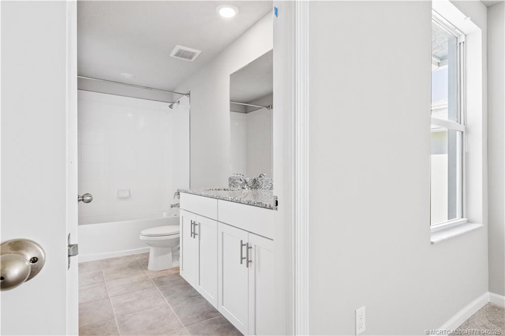 162 W Osprey Preserve Boulevard, Jensen Beach, FL 34957 Photo