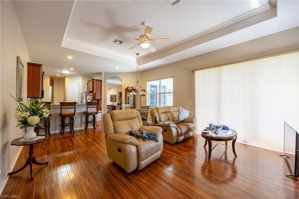 2579 Sawgrass Lake Ct, Cape Coral, FL 33909 Photo