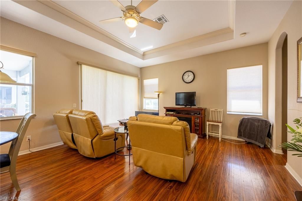 2579 Sawgrass Lake Ct, Cape Coral, FL 33909 Photo