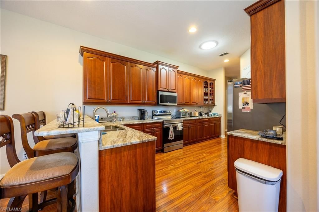 2579 Sawgrass Lake Ct, Cape Coral, FL 33909 Photo