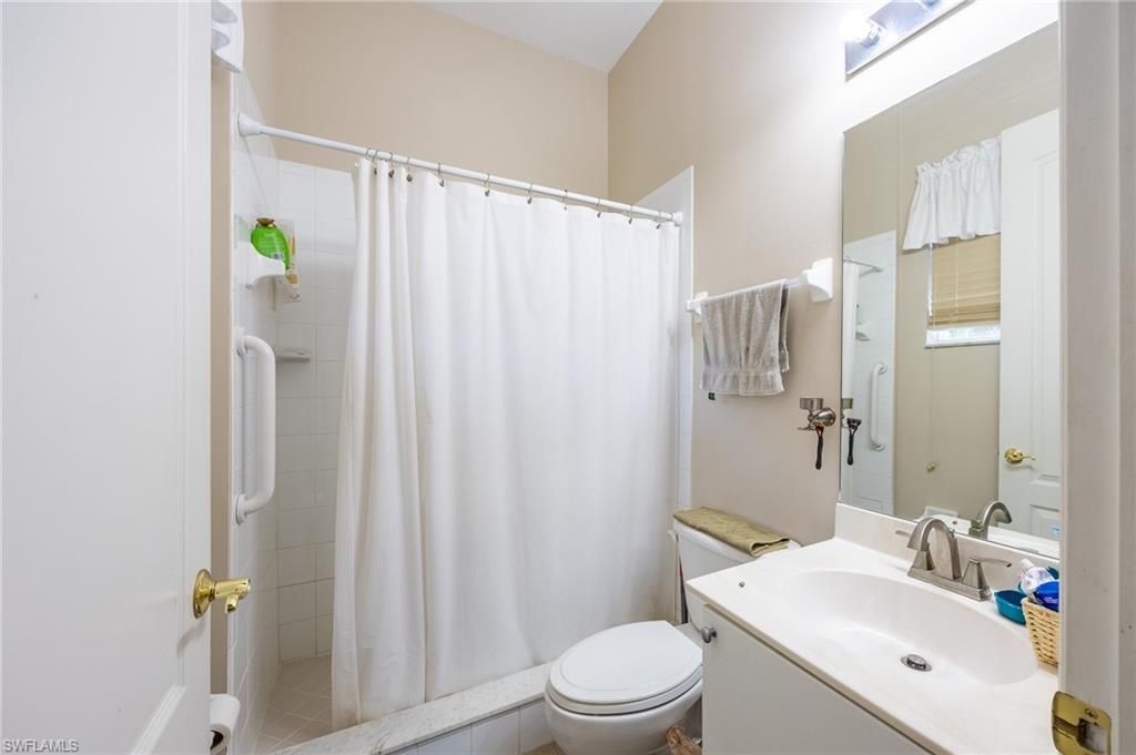 2579 Sawgrass Lake Ct, Cape Coral, FL 33909 Photo