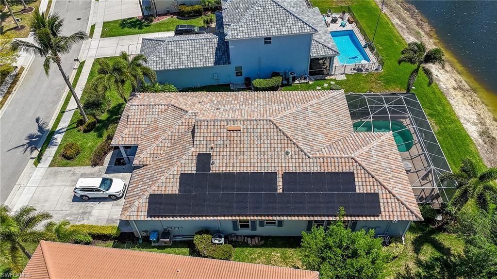 2579 Sawgrass Lake Ct, Cape Coral, FL 33909 Photo