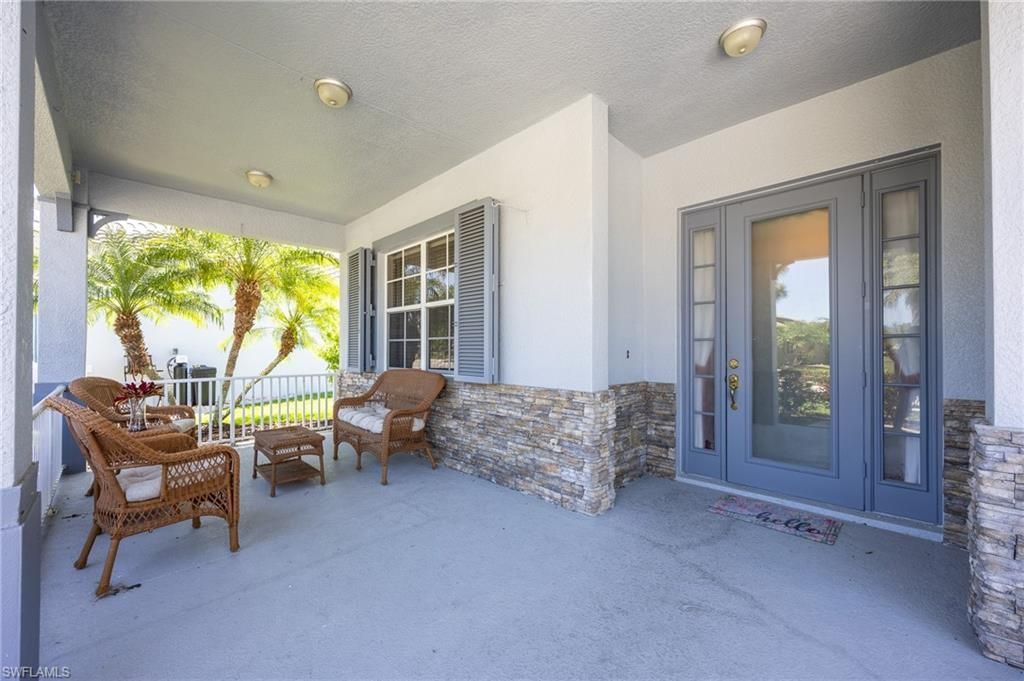 2579 Sawgrass Lake Ct, Cape Coral, FL 33909 Photo