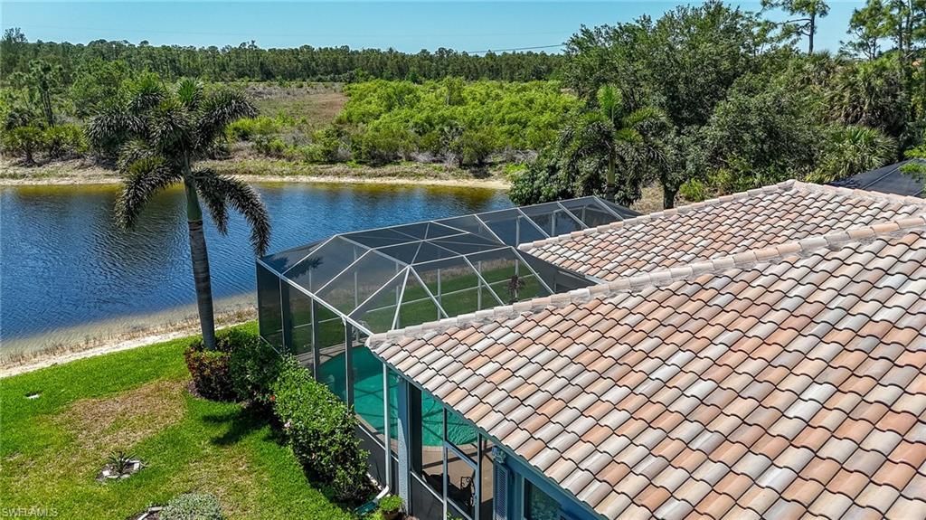 2579 Sawgrass Lake Ct, Cape Coral, FL 33909 Photo