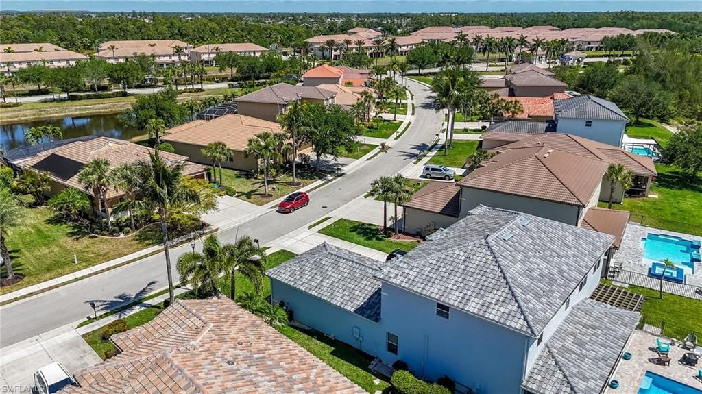 2579 Sawgrass Lake Ct, Cape Coral, FL 33909 Photo