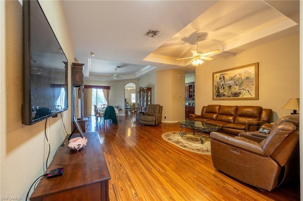 2579 Sawgrass Lake Ct, Cape Coral, FL 33909 Photo