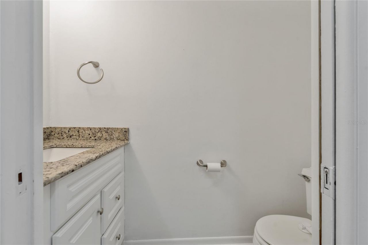 105 4th Avenue Ne, Unit 220, Saint Petersburg, FL 33701 Photo