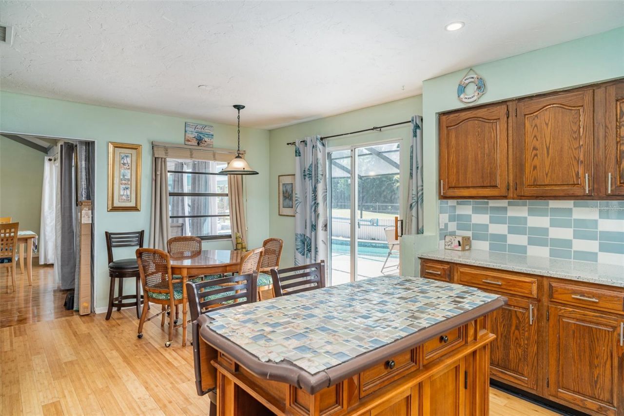 1305 Greenfield Circle, Venice, FL 34292 Photo