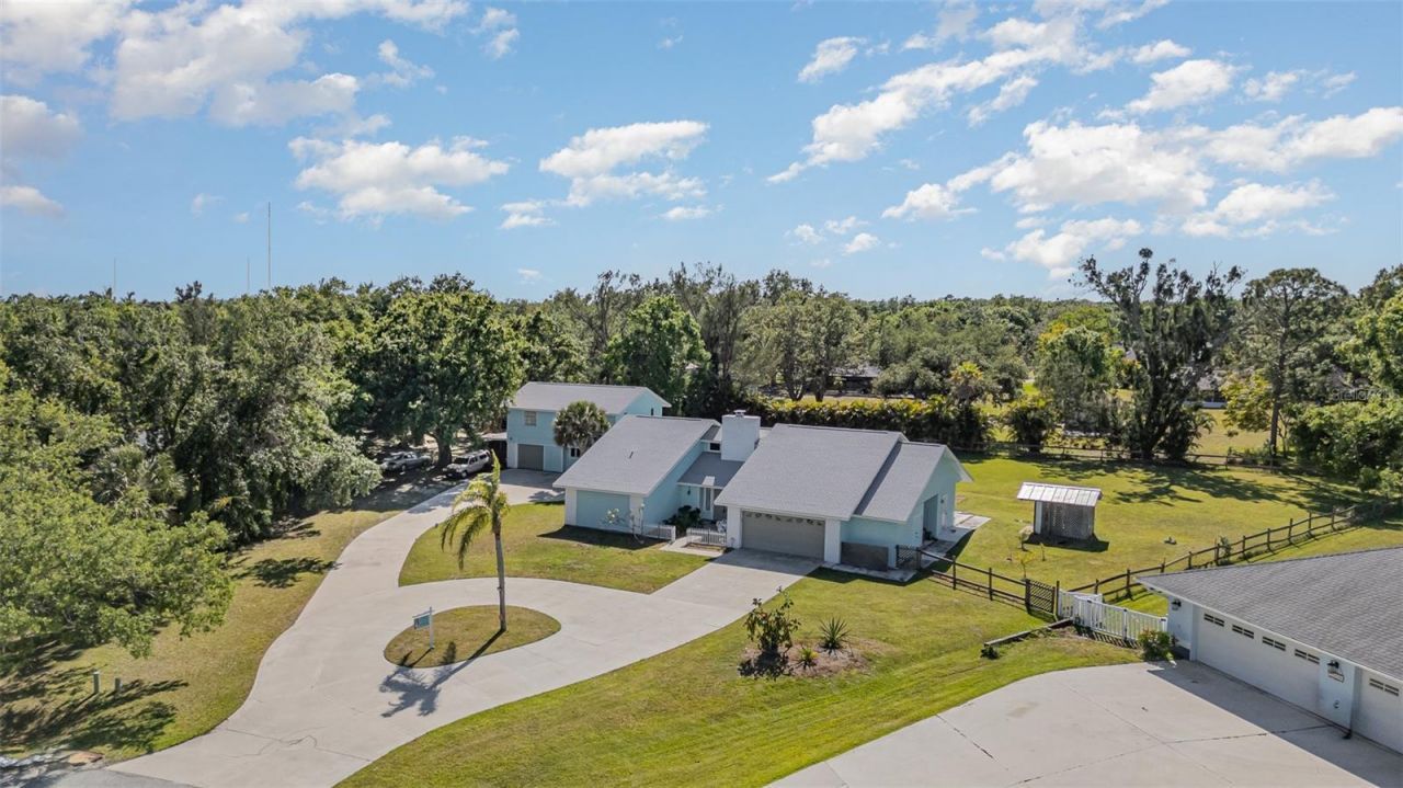 1305 Greenfield Circle, Venice, FL 34292 Photo