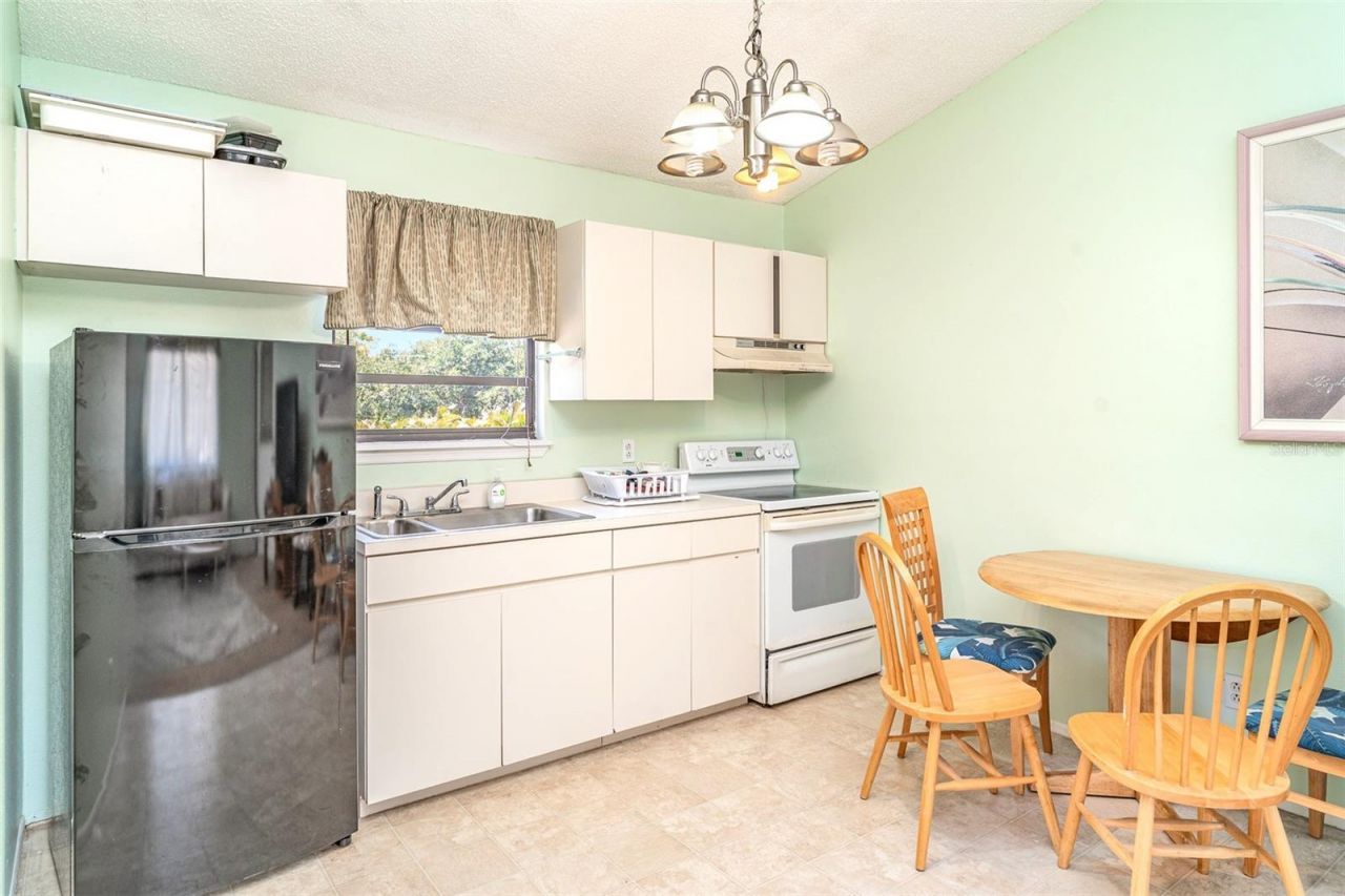 1305 Greenfield Circle, Venice, FL 34292 Photo